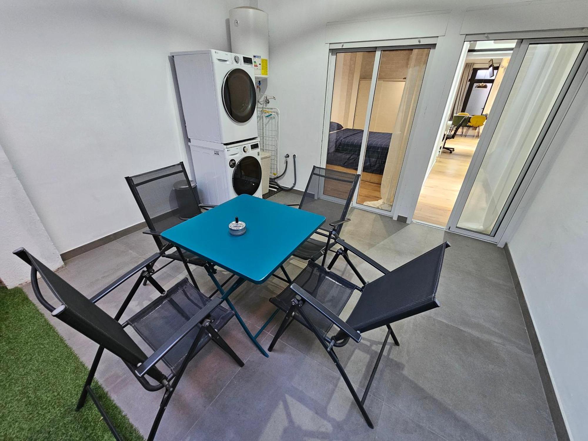 Bear Homes - Olimpia Suite Valencia Buitenkant foto