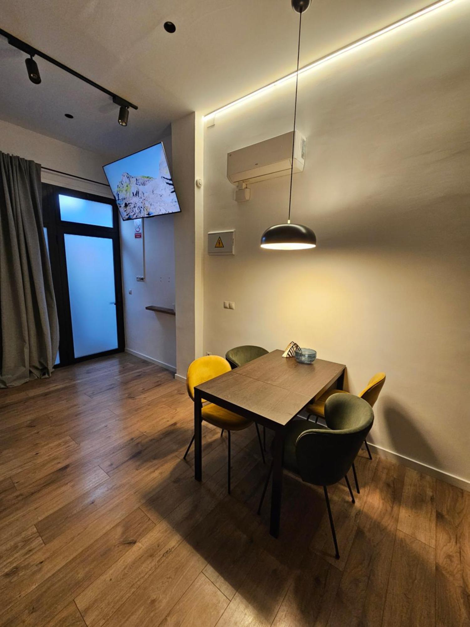 Bear Homes - Olimpia Suite Valencia Buitenkant foto